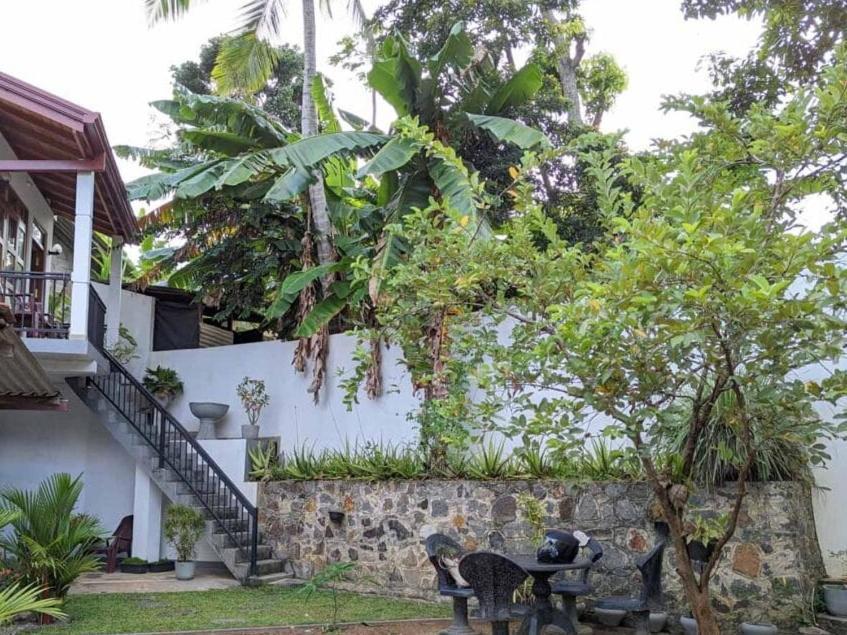 Villa Wismar Hikkaduwa Exterior foto